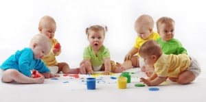 5 Babies Playing